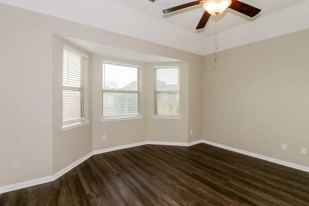 Building Photo - 18746 Majestic Vista Ln