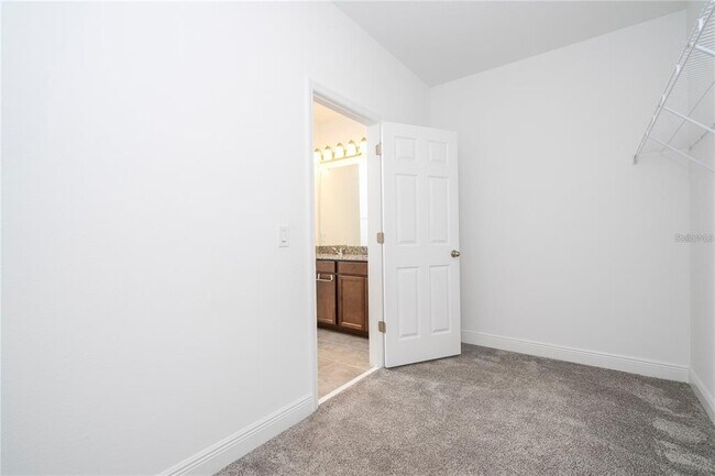 Building Photo - 12049 Bracco St