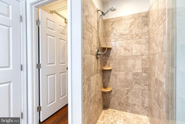 Building Photo - 712 Pine Drift Dr