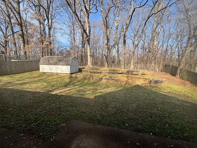 Building Photo - 5756 Crievewood Dr