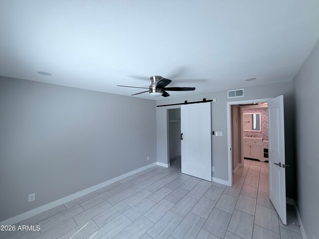 Building Photo - 5995 N 78th St