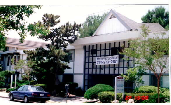 Building Photo - Tobi Ishi Apartments