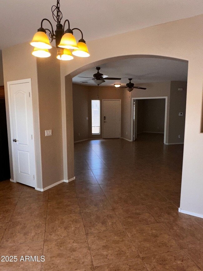 Building Photo - 36113 N Mirandesa Dr