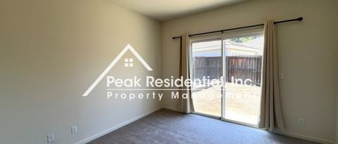 Building Photo - 1205 Albrighton Dr