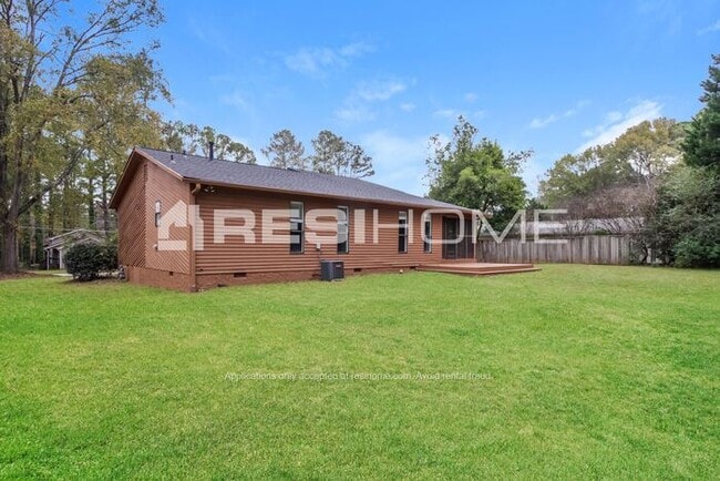 Building Photo - 2660 Sheffield Ct