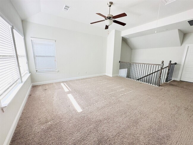Building Photo - 806 Davids Way