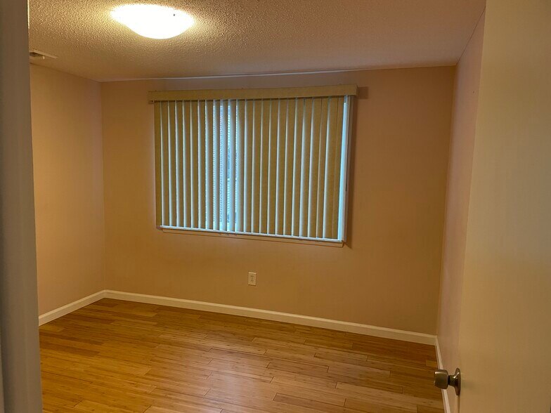 Bedroom 3 - 44 Avonwood Rd