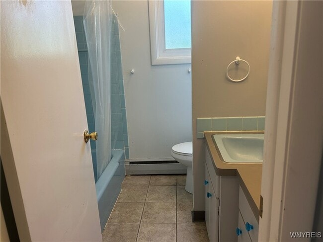 Building Photo - 18 Barone Cir