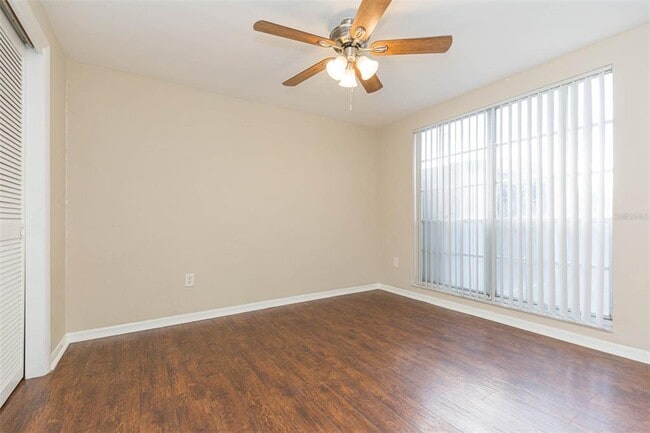 Building Photo - 4204 Newbury Dr