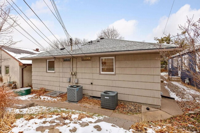 Building Photo - 4539 Bloomington Ave