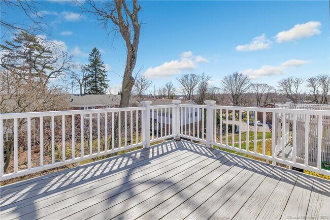 Building Photo - 245 Unquowa Rd