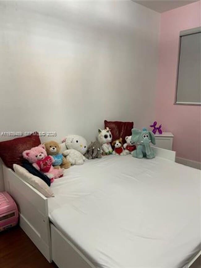 Building Photo - 10788 NW 74th St