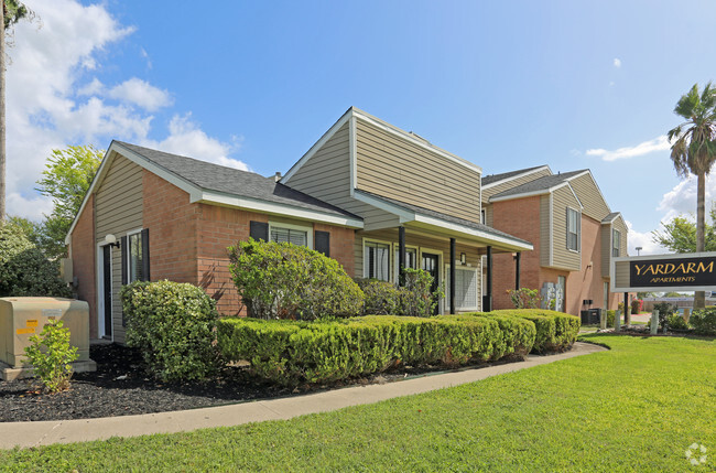 Building Photo - Yardarm Apartments