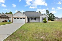 Building Photo - 211 Rowland Dr