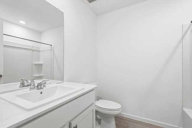 Building Photo - 6639 Orange Daylily Ln