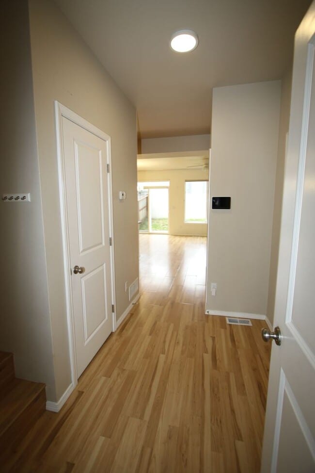 Building Photo - 368 SKWENTNA Dr