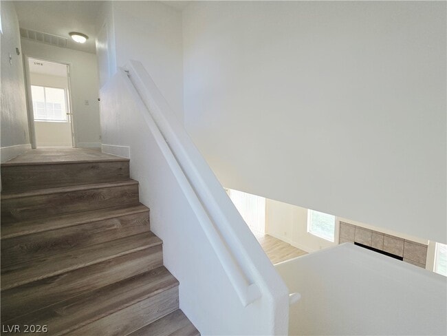 Building Photo - 7201 Scenic Desert Ct