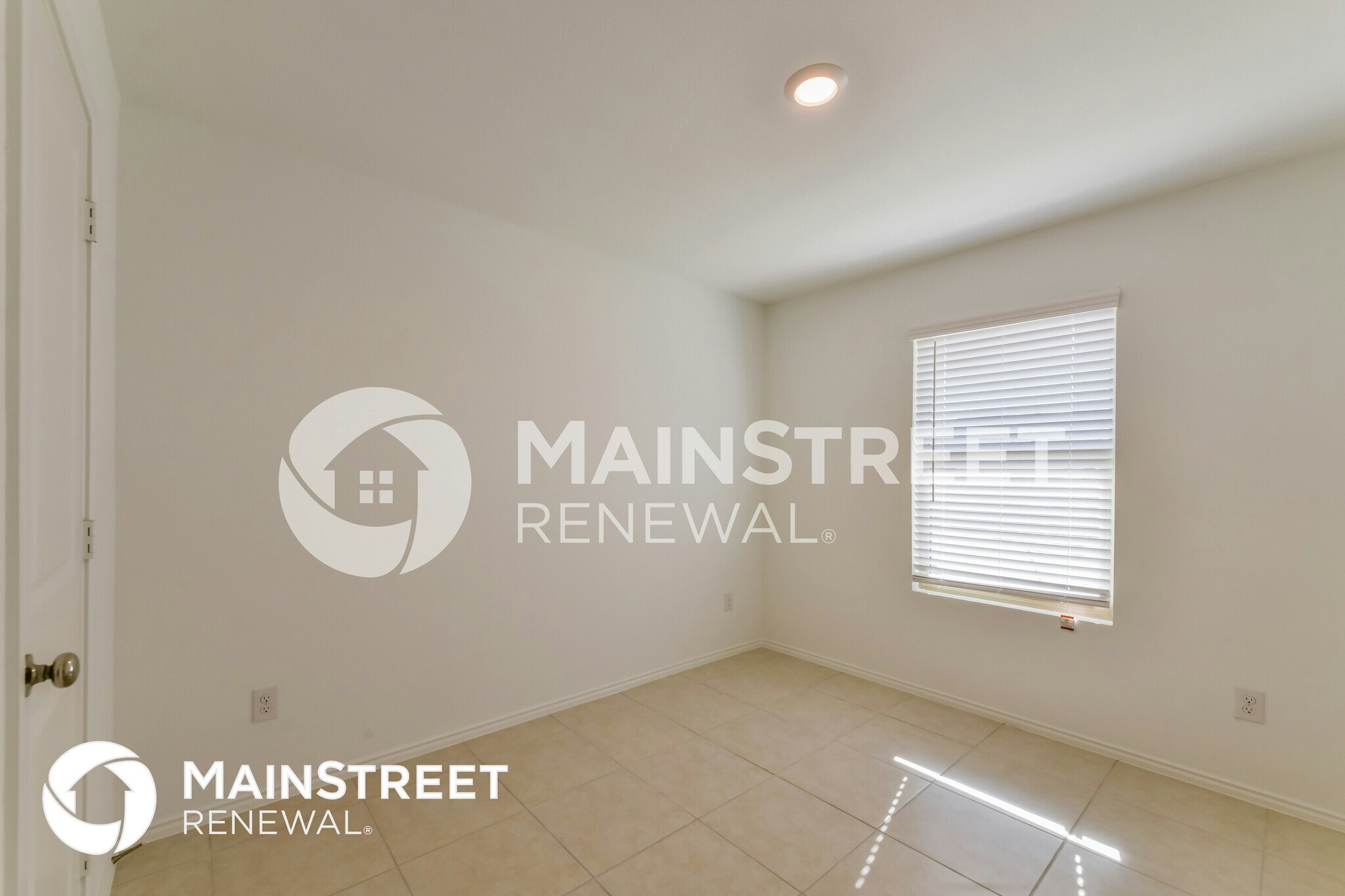 Building Photo - 332 Dry Cyn Wy