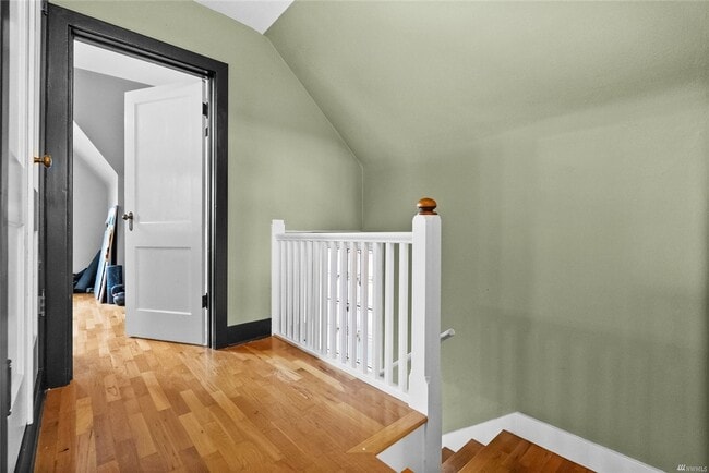 Building Photo - Cute North Tacoma Home - Stadium District ...