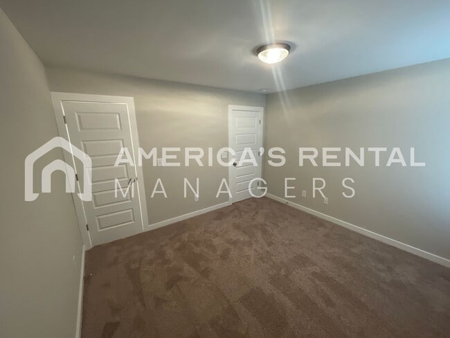 Building Photo - DEPOSIT PENDING! Home for Rent in Oak Grove, AL!!! Available to View Now!