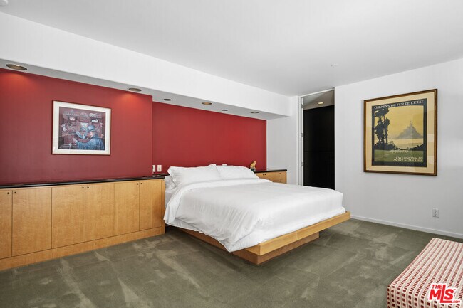 Building Photo - 477 Upper Mesa Rd