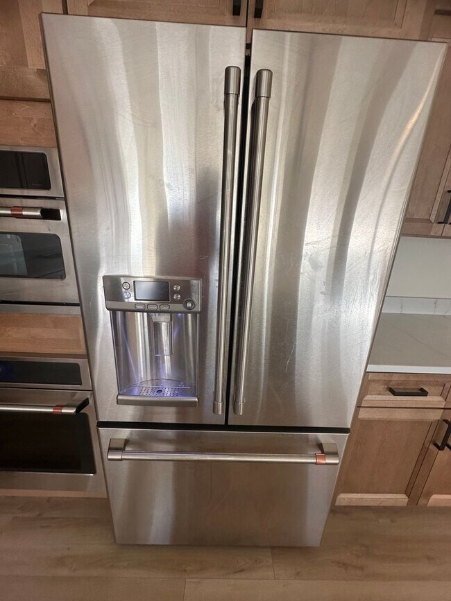 Building Photo - Beautiful New 4 Bedroom Home in Cedar City!