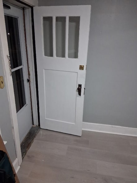 Building Photo - 378 Prospect St