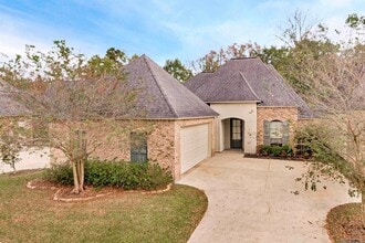 Building Photo - 8231 Valencia Ct