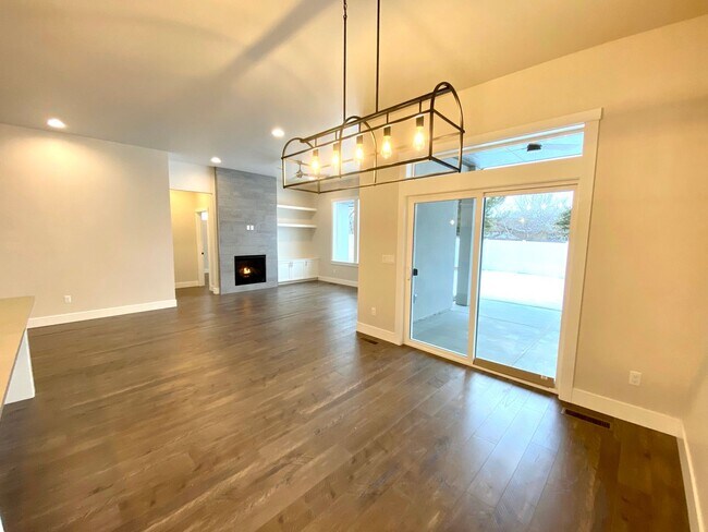 Building Photo - Beautiful Boise Home Available 8/21/26