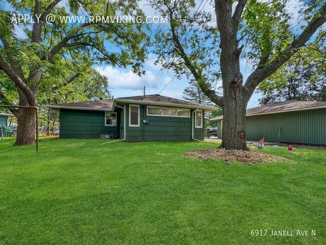 Building Photo - 4br 2ba 2cg ~ Security Deposit Free Altern...