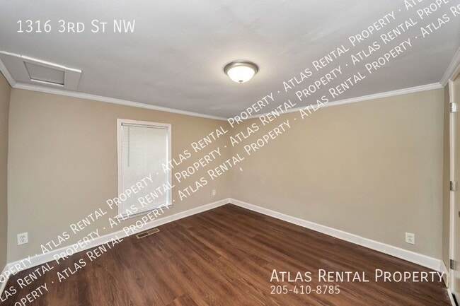 Building Photo - 1316 3rd St NW
