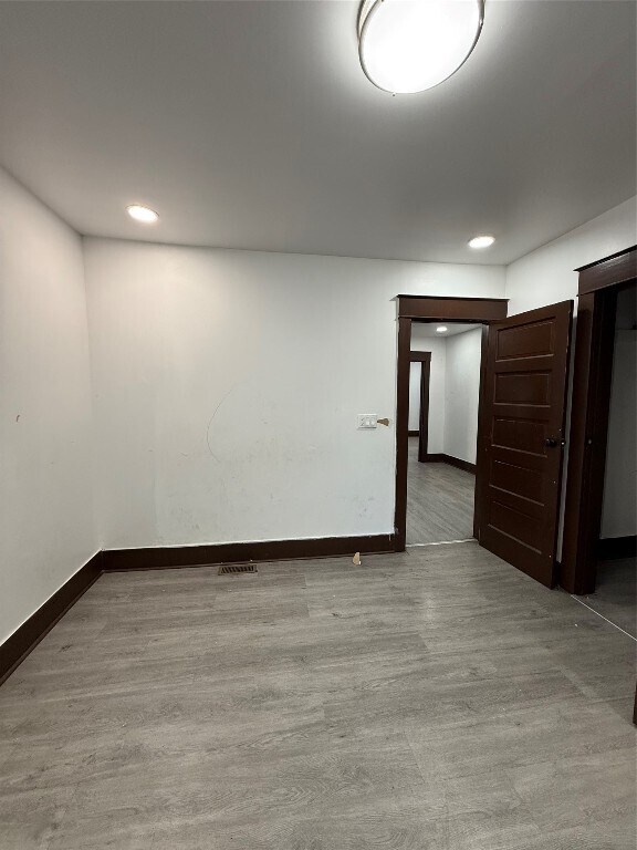 Building Photo - 1005 Pine St