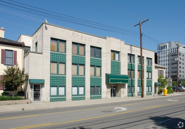 Building Photo - 41 S Grant Ave