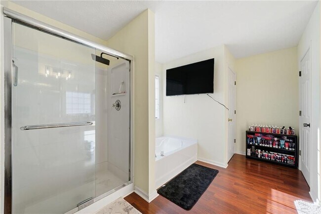 Building Photo - 3592 Kittery Dr SW