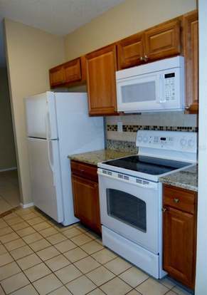 Building Photo - 1212 Piney Branch Cir