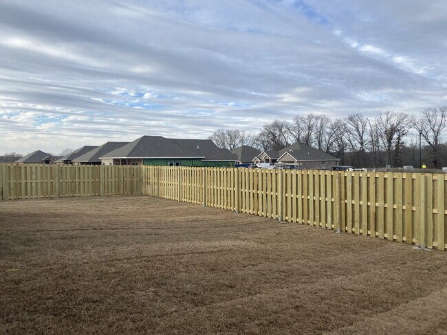 Building Photo - 2414 Graham Ln