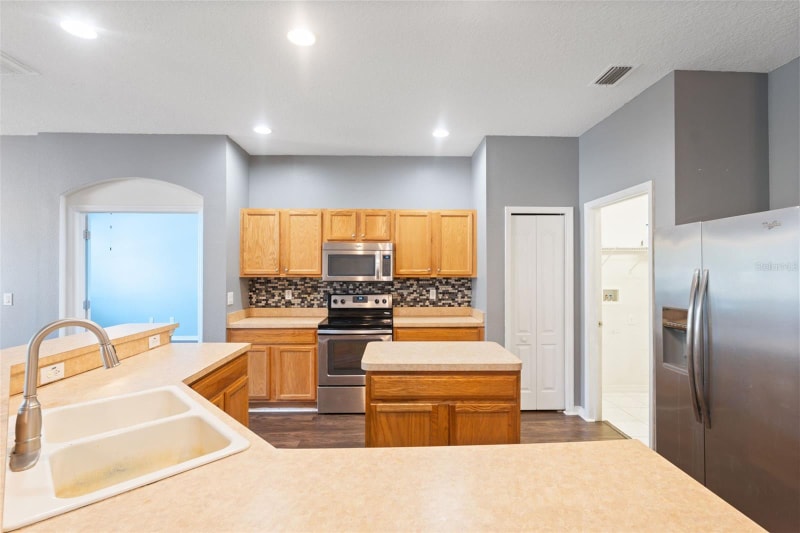 Building Photo - 14027 Bensbrook Dr