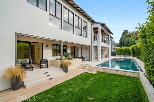 Building Photo - 427 Santa Ana Ave