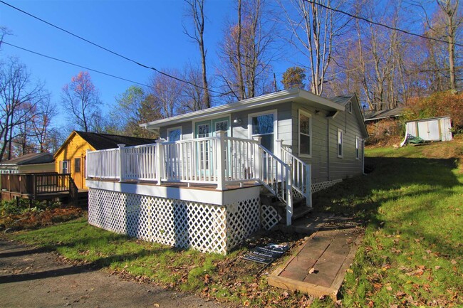 Primary Photo - 71 Miller Rd