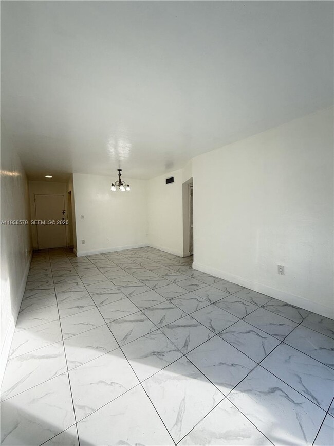 Building Photo - 1860 SW 22nd St