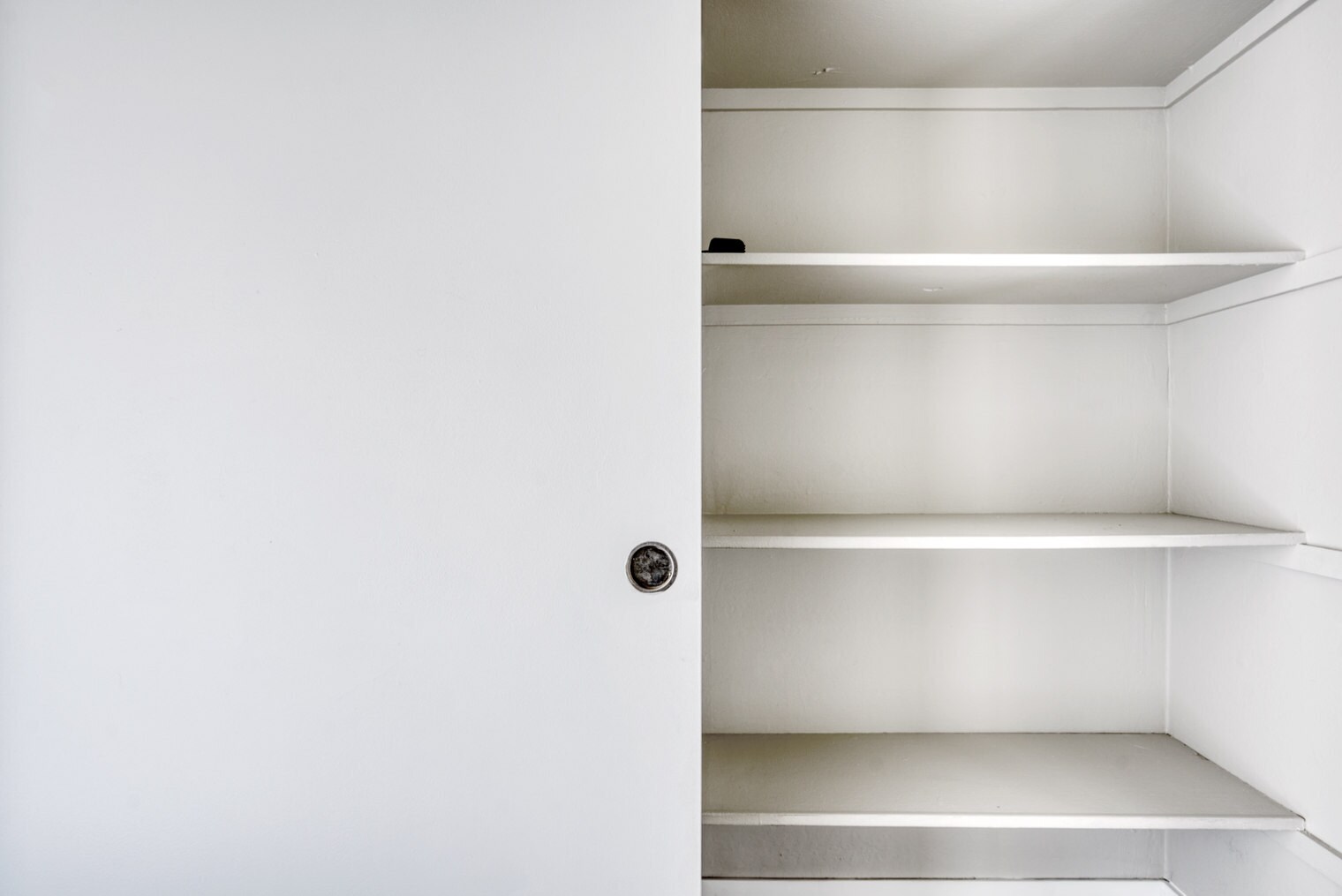 Building Photo - 644 Edgewater Blvd