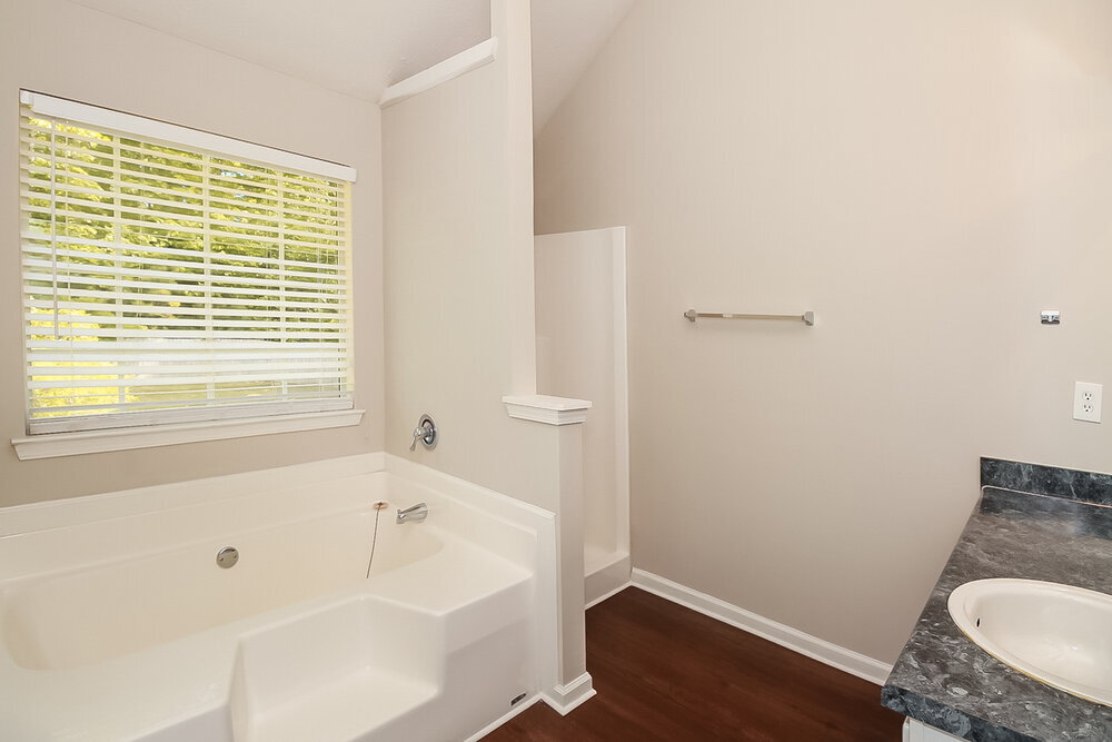 Building Photo - 3234 Diamond Bluff