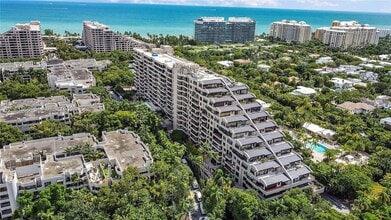 Building Photo - 151 Crandon Blvd