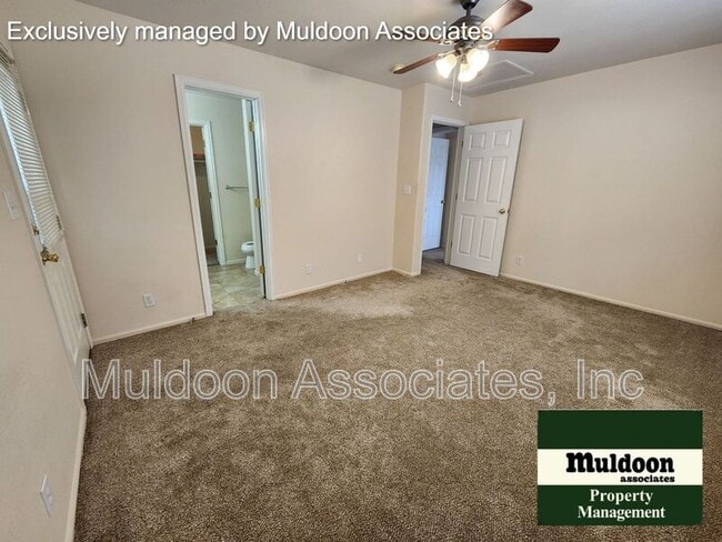Building Photo - 955 S Kyle Ln