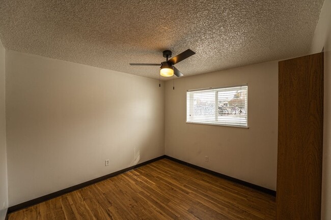 Interior Photo - University Heights