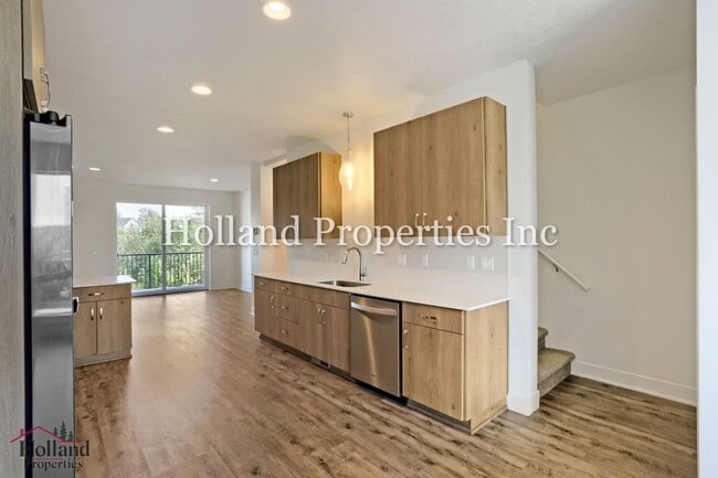 Building Photo - 12430 SW 171st Terrace