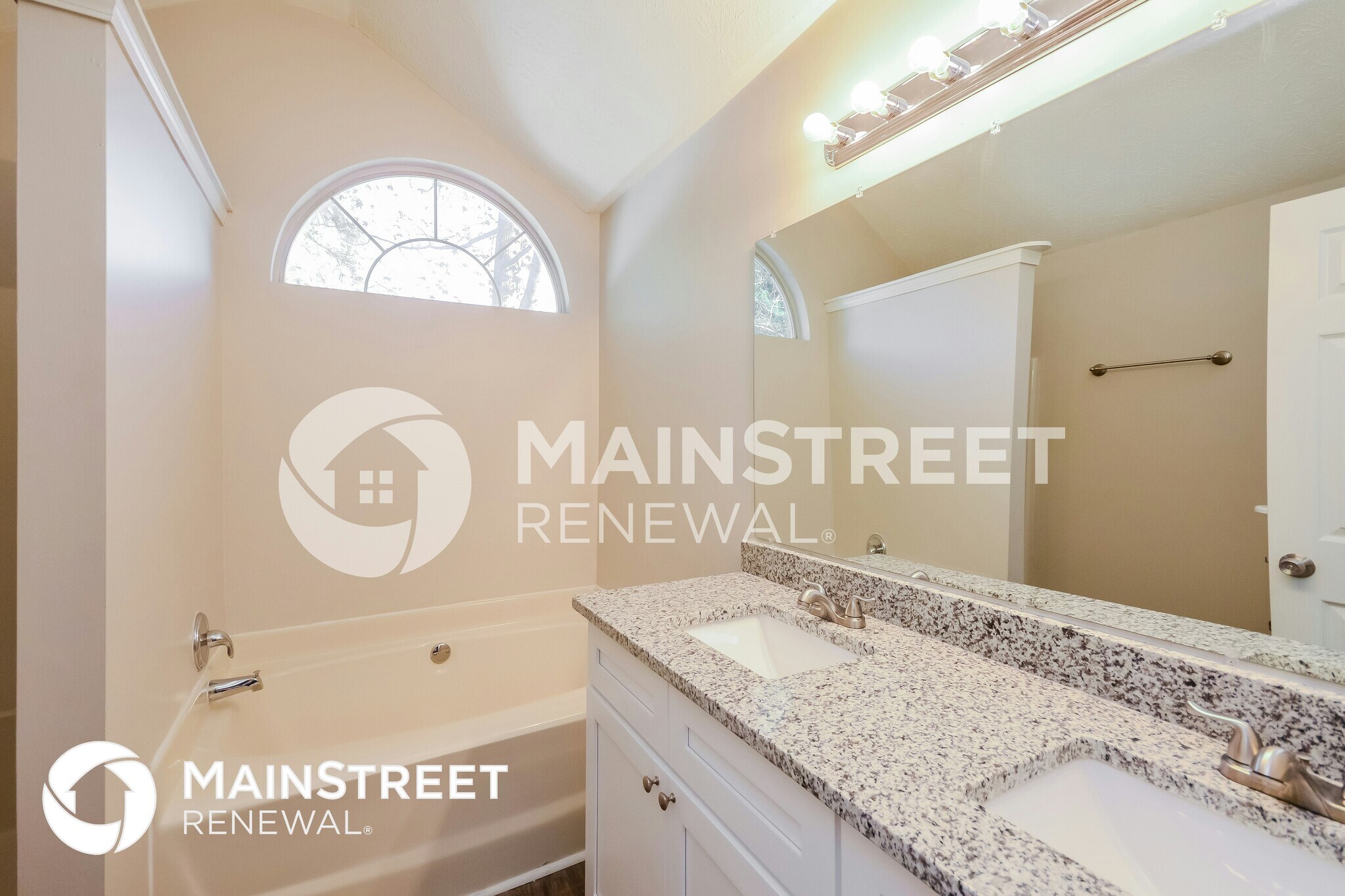 Building Photo - 851 Sweetwater Way