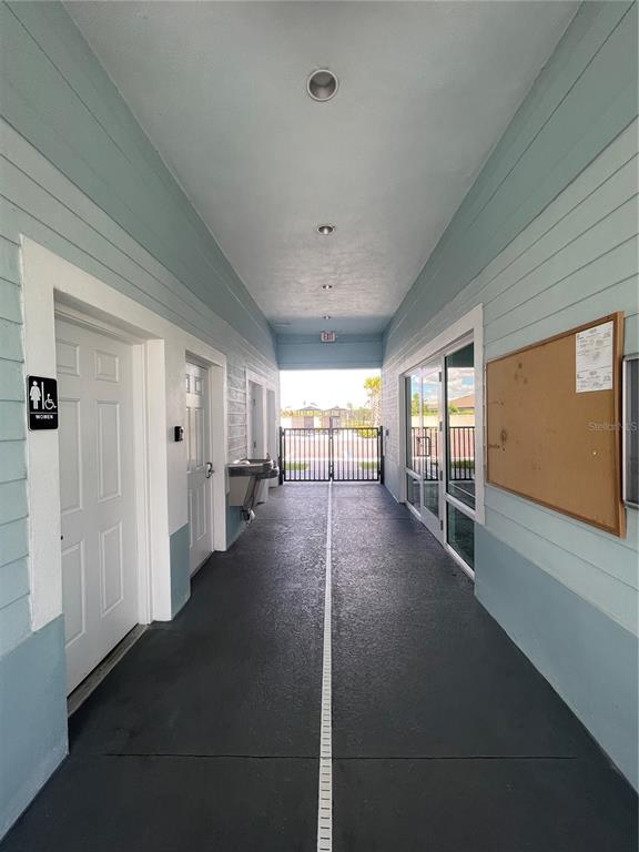 Building Photo - 1912 Saddlewood Cir