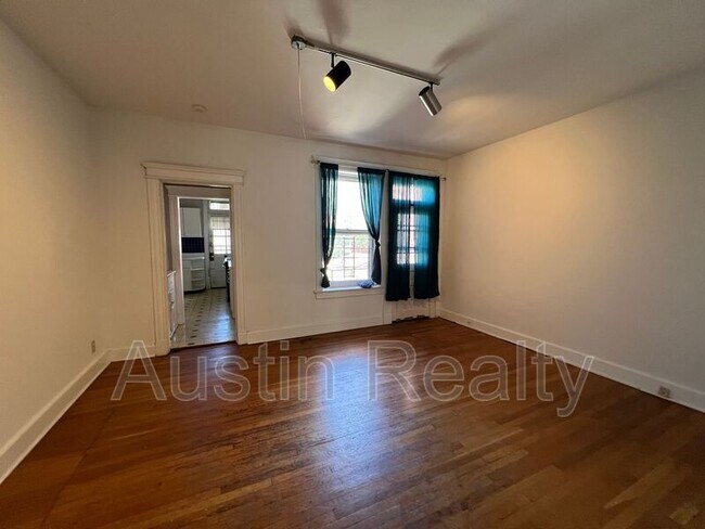 Building Photo - 6041 Waterman Blvd