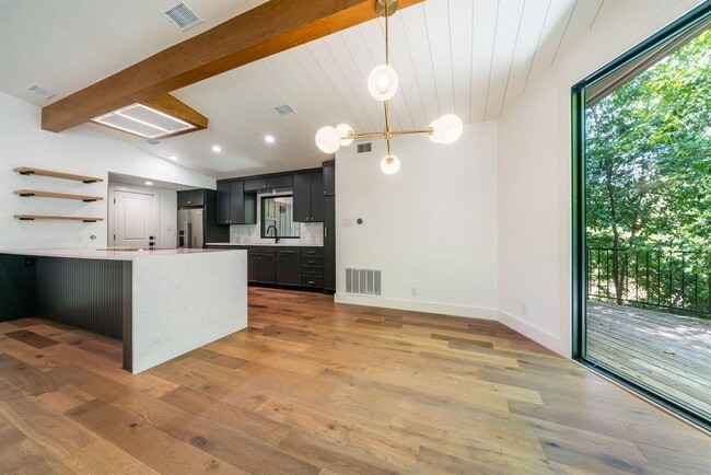 Building Photo - 3514 Hillbrook Dr